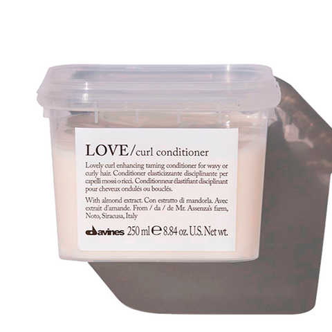LOVE CURL CONDITIONER - ESSENTIAL HAIRCARE DAVINES