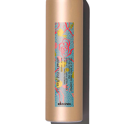 THIS IS AN EXTRA STRONG HAIRSPRAY - MORE INSIDE DAVINES