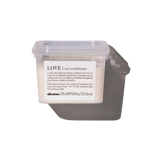 LOVE CURL CONDITIONER - ESSENTIAL HAIRCARE DAVINES
