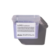 LOVE SMOOTHING CONDITIONER - ESSENTIAL HAIRCARE DAVINES